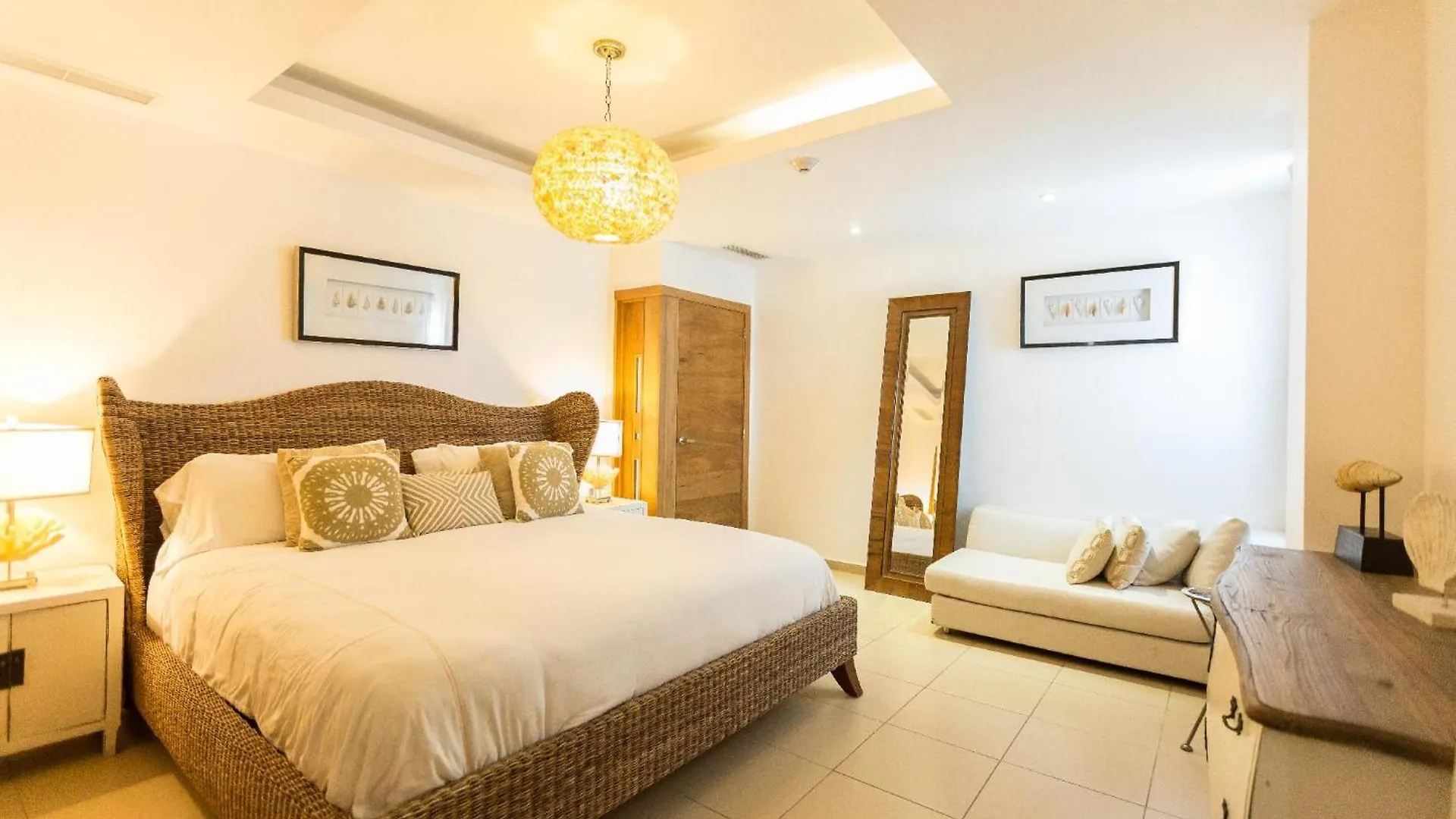 Marbella Juan Dolio Beachfront Appartement